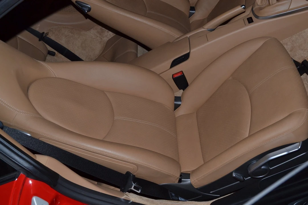 2010 Porsche 997 Carrera 4S - Image 13 of 31