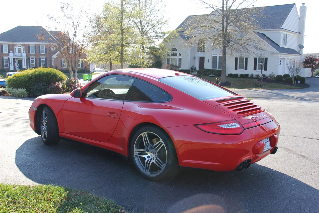 2010 Porsche 997 Carrera 4S - Image 24 of 31
