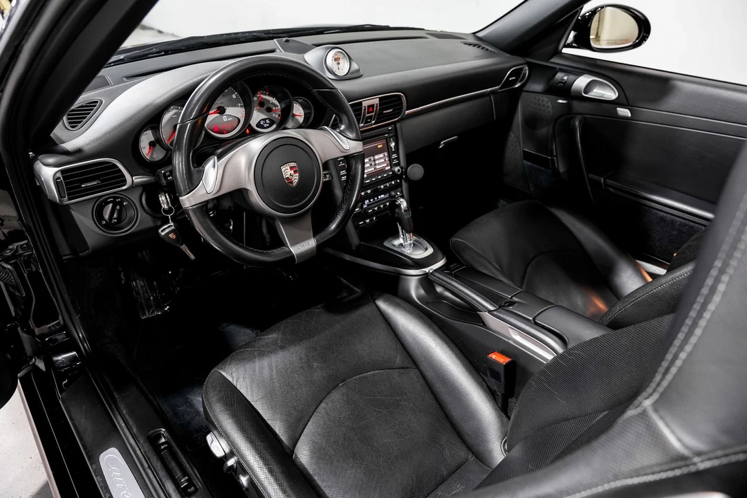2010 Porsche 997 Carrera 4S - Image 9 of 31