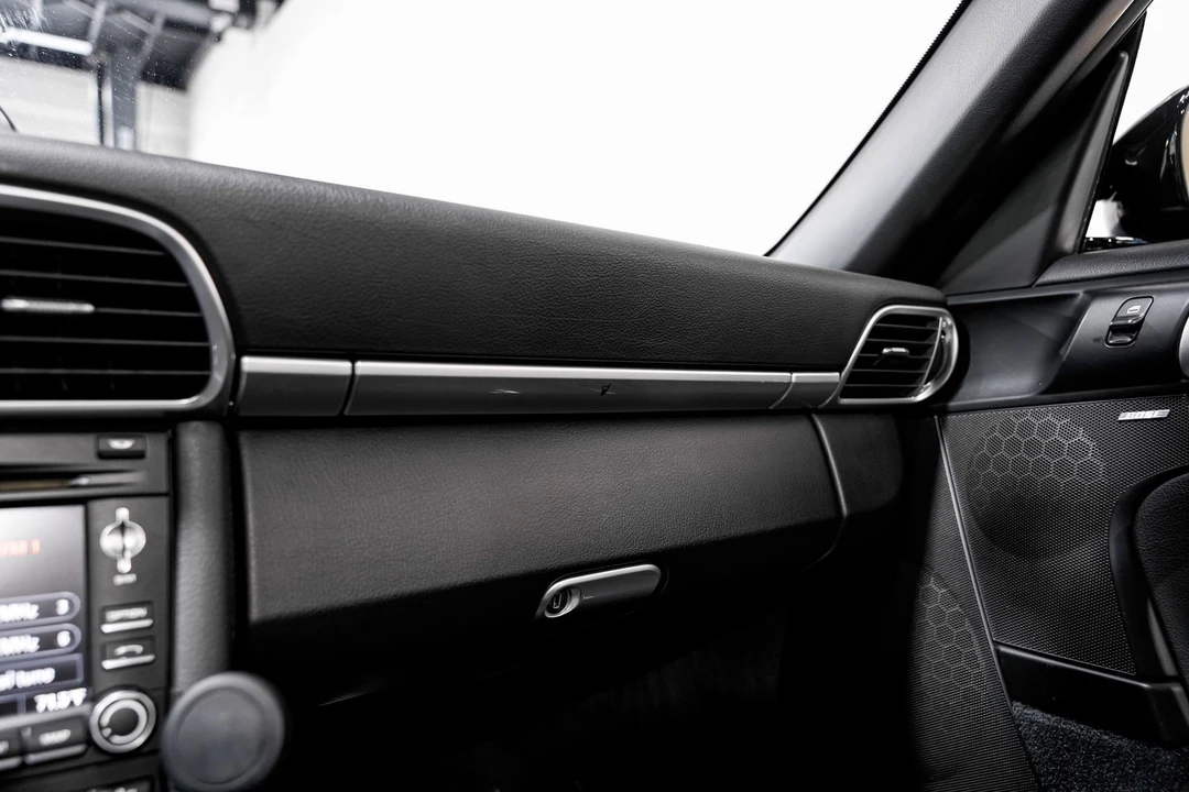 2010 Porsche 997 Carrera 4S - Image 15 of 31