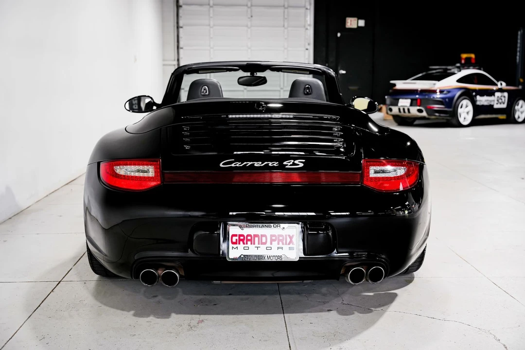 2010 Porsche 997 Carrera 4S - Image 4 of 31