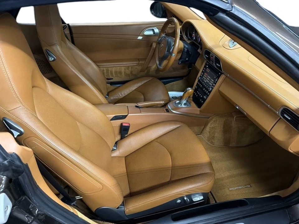 2010 Porsche 997 Carrera 4S - Image 10 of 21
