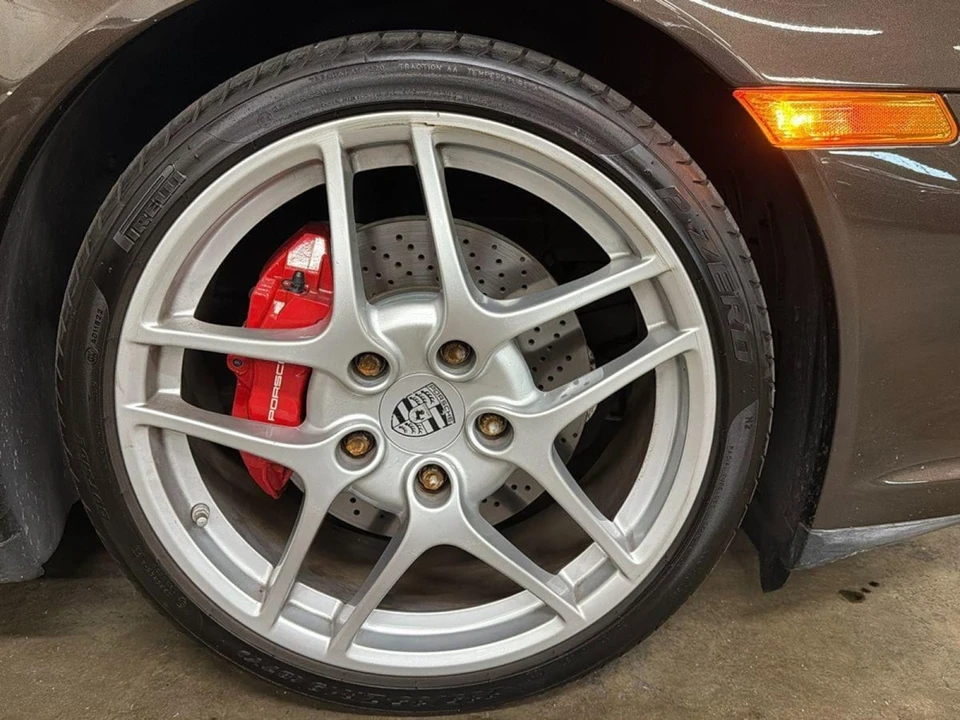 2010 Porsche 997 Carrera 4S - Image 19 of 21