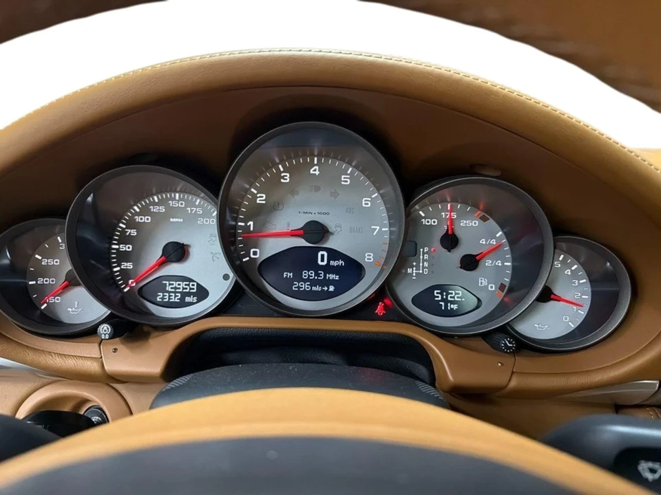 2010 Porsche 997 Carrera 4S - Image 14 of 21