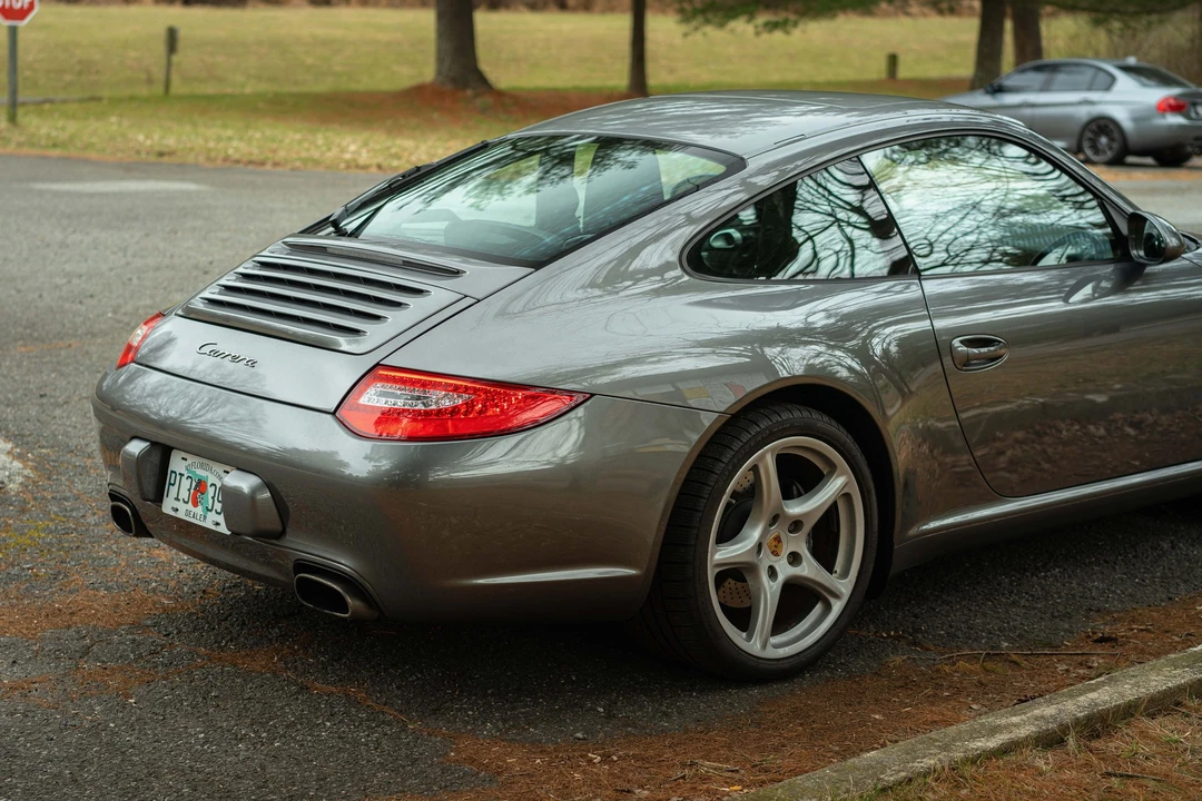 2010 Porsche 997 Carrera - Image 3 of 14