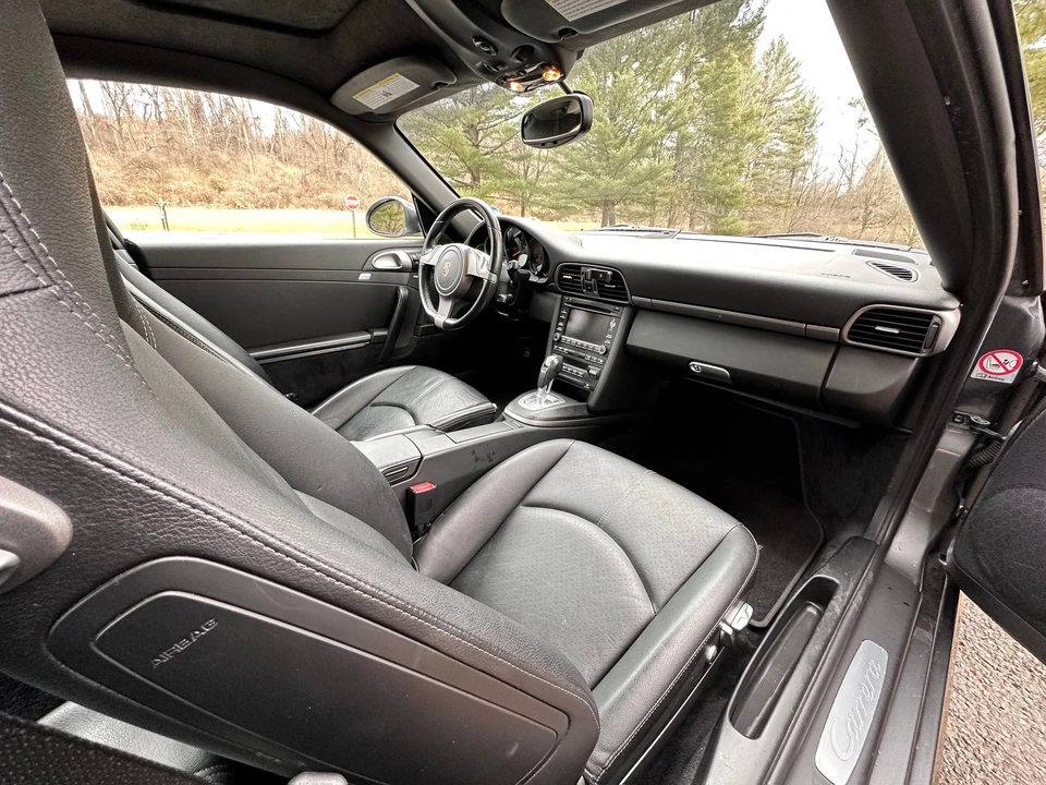 2010 Porsche 997 Carrera - Image 13 of 14