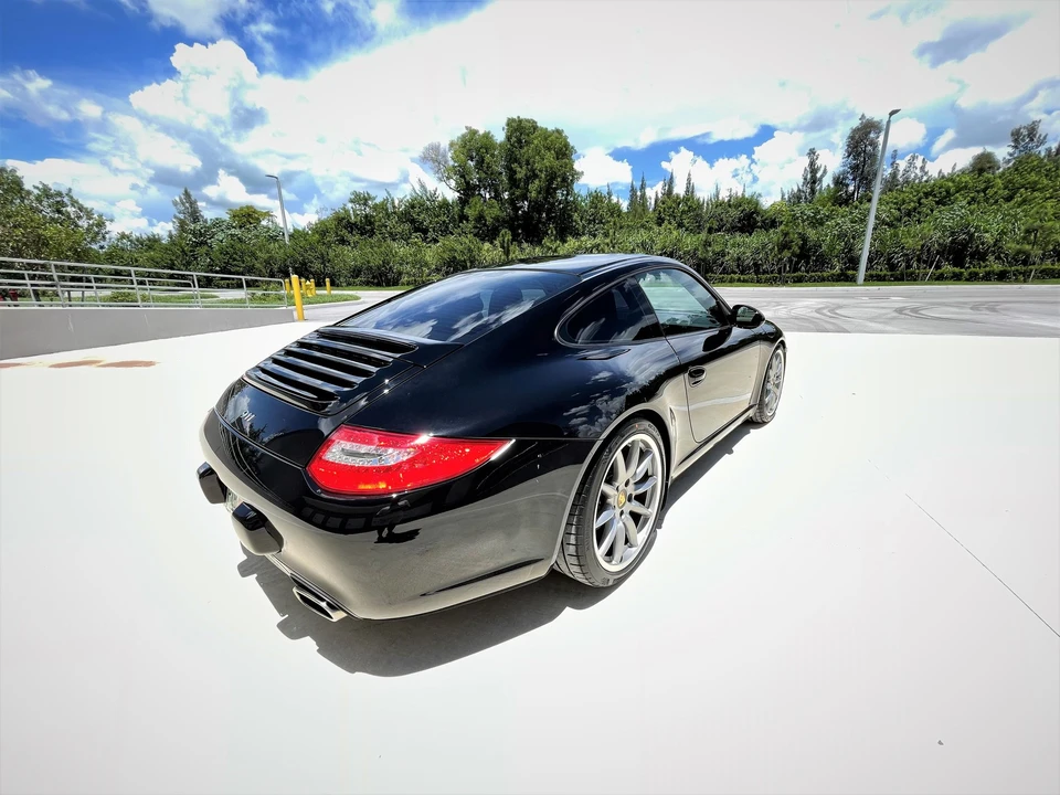 2010 Porsche 997 Carrera - Image 12 of 31