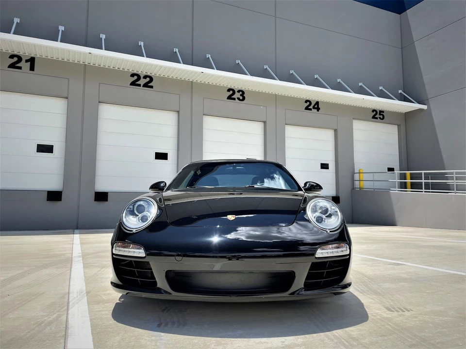2010 Porsche 997 Carrera - Image 2 of 31