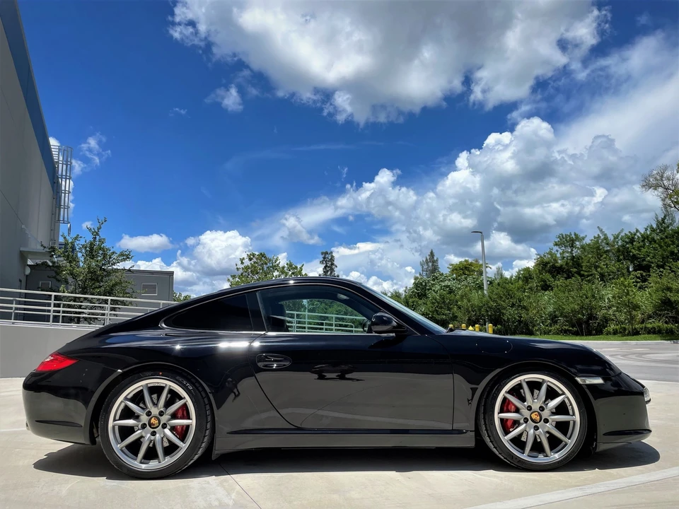 2010 Porsche 997 Carrera - Image 4 of 31