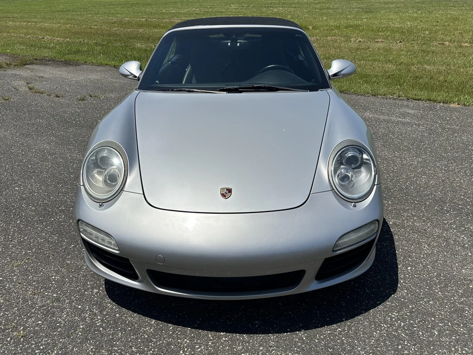 2010 Porsche 997 Carrera - Image 22 of 31