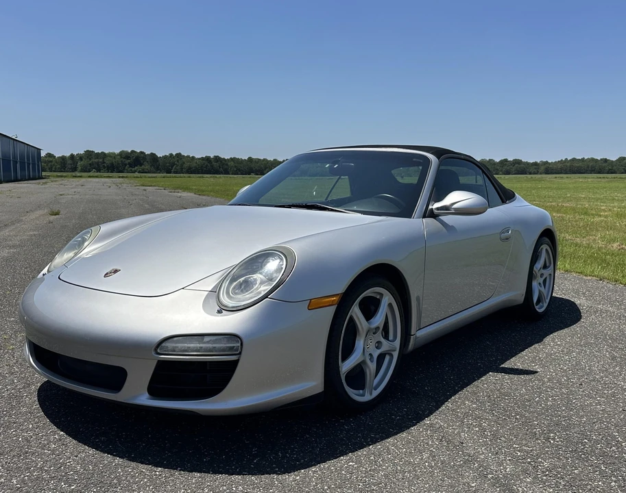 2010 Porsche 997 Carrera - Image 4 of 31