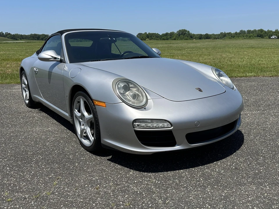 2010 Porsche 997 Carrera - Image 18 of 31