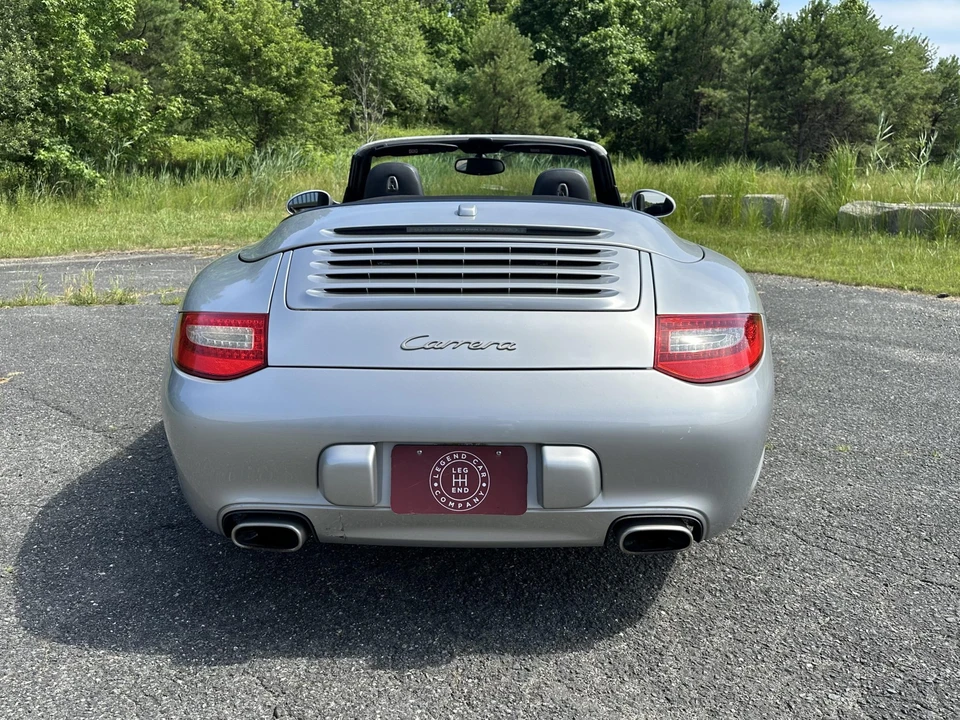 2010 Porsche 997 Carrera - Image 29 of 31