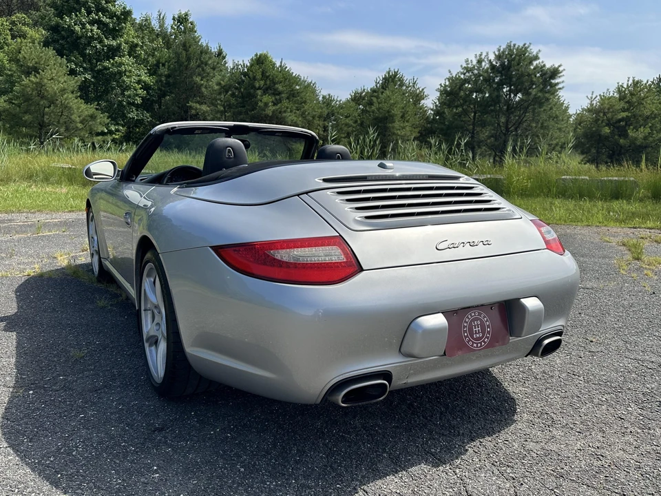 2010 Porsche 997 Carrera - Image 28 of 31