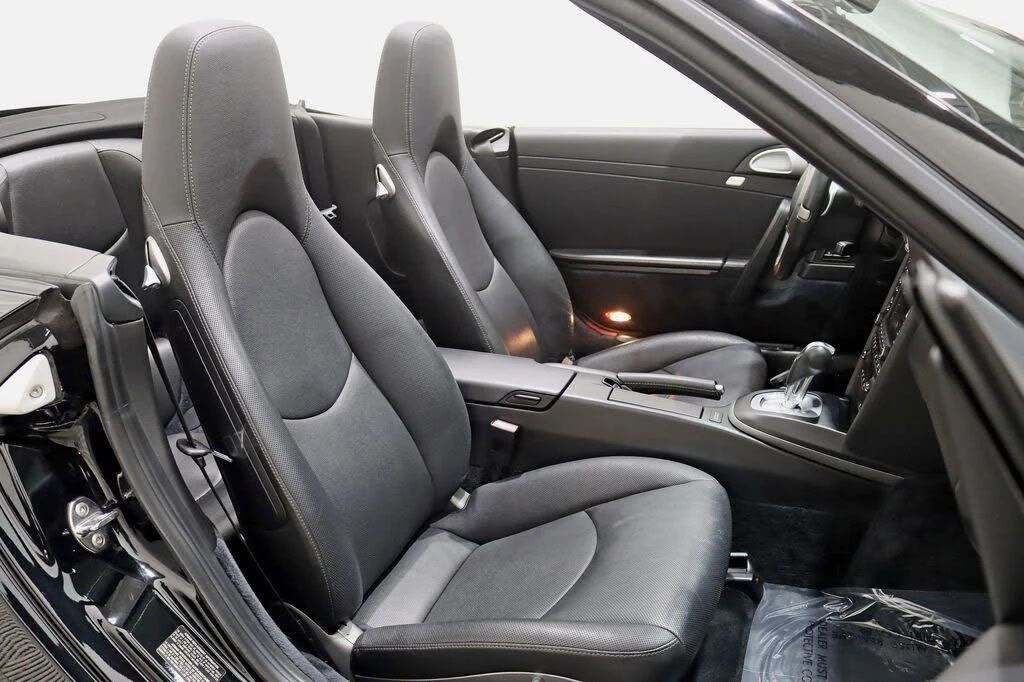 2010 Porsche 997 Carrera - Image 23 of 31
