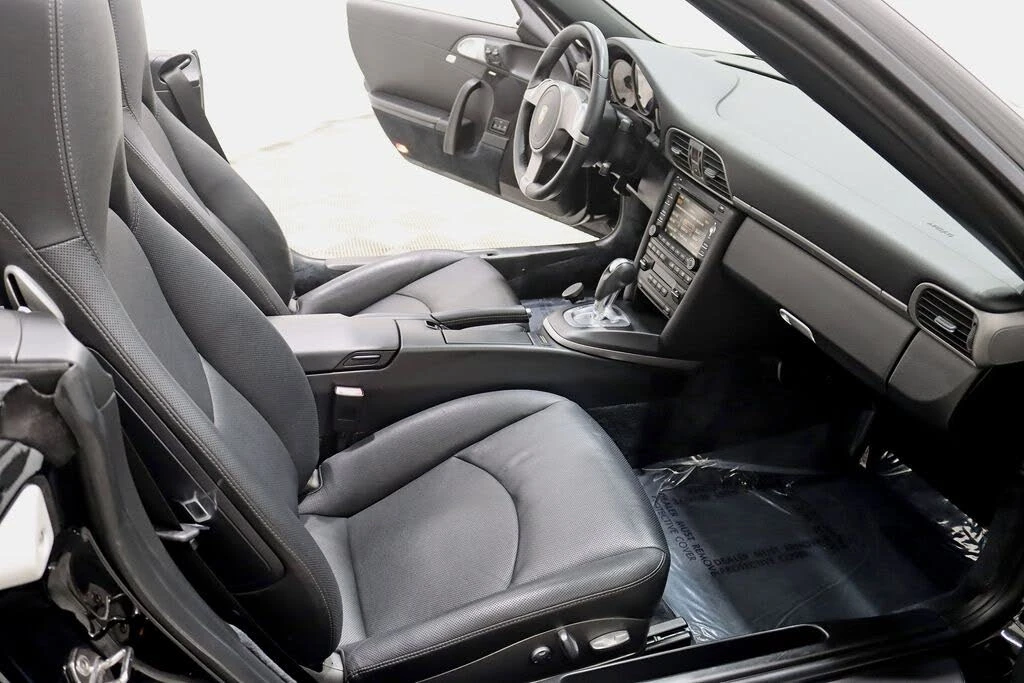 2010 Porsche 997 Carrera - Image 25 of 31