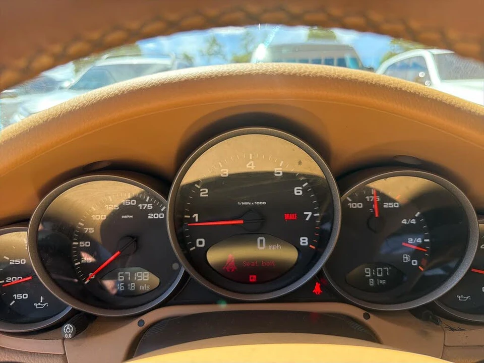 2010 Porsche 997 Carrera - Image 22 of 30