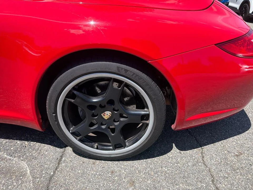 2010 Porsche 997 Carrera - Image 11 of 30