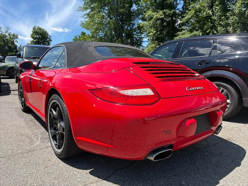 2010 Porsche 997 Carrera - Image 10 of 30