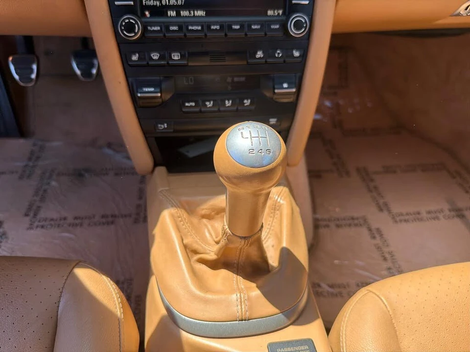 2010 Porsche 997 Carrera - Image 19 of 30