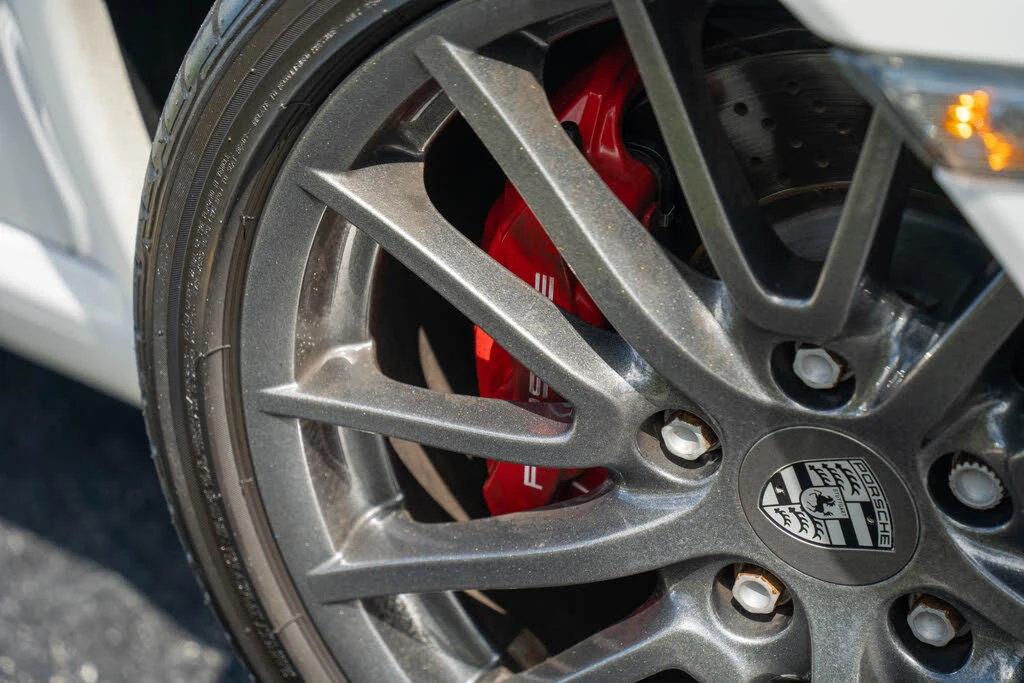 2010 Porsche 997 Carrera - Image 15 of 31