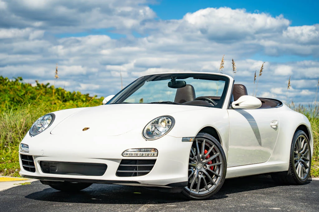 2010 Porsche 997 Carrera - Image 24 of 31