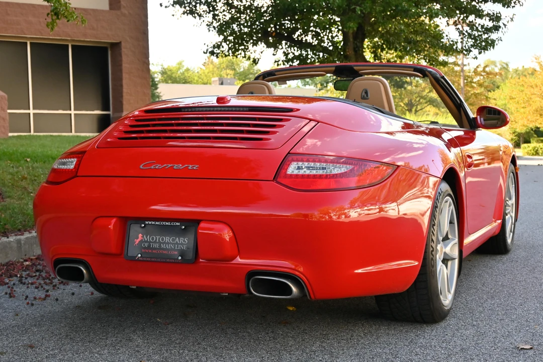 2010 Porsche 997 Carrera - Image 26 of 31