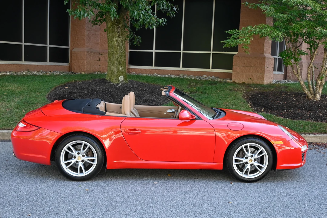 2010 Porsche 997 Carrera - Image 30 of 31