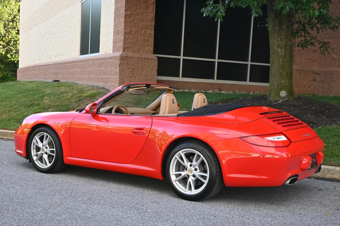 2010 Porsche 997 Carrera - Image 19 of 31
