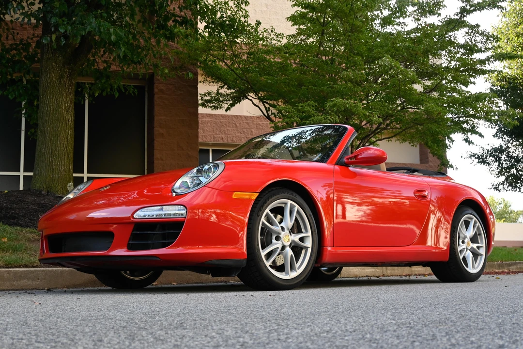 2010 Porsche 997 Carrera - Image 16 of 31