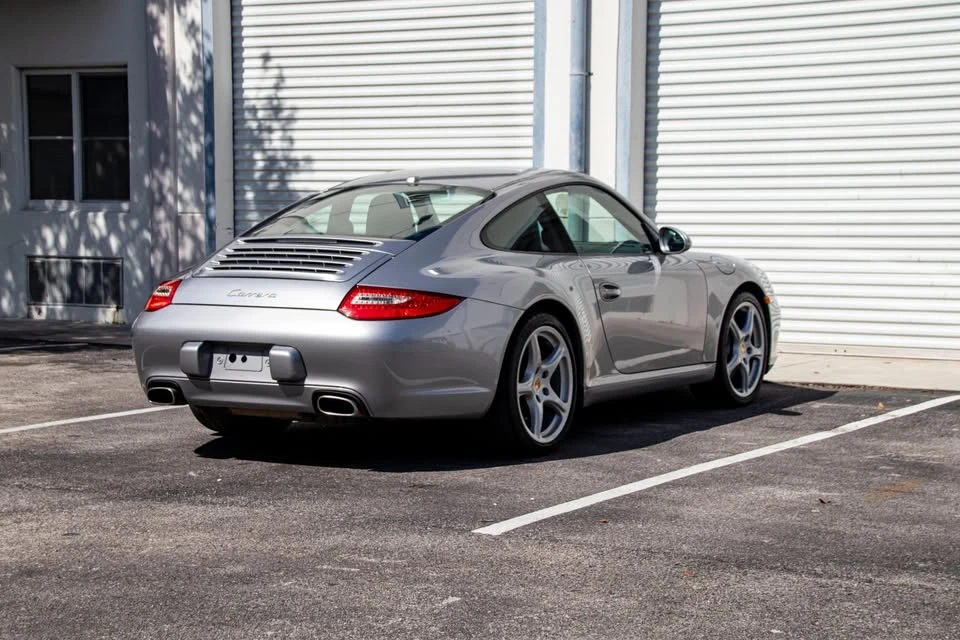 2010 Porsche 997 Carrera - Image 6 of 15