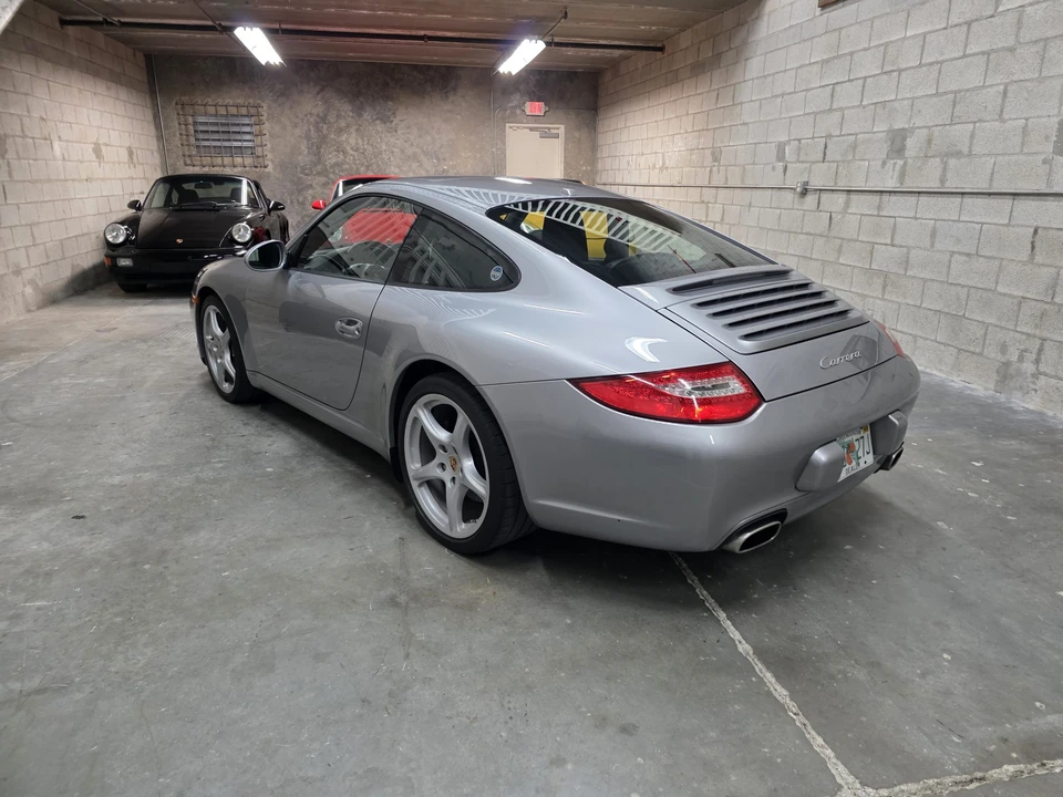 2010 Porsche 997 Carrera - Image 5 of 31