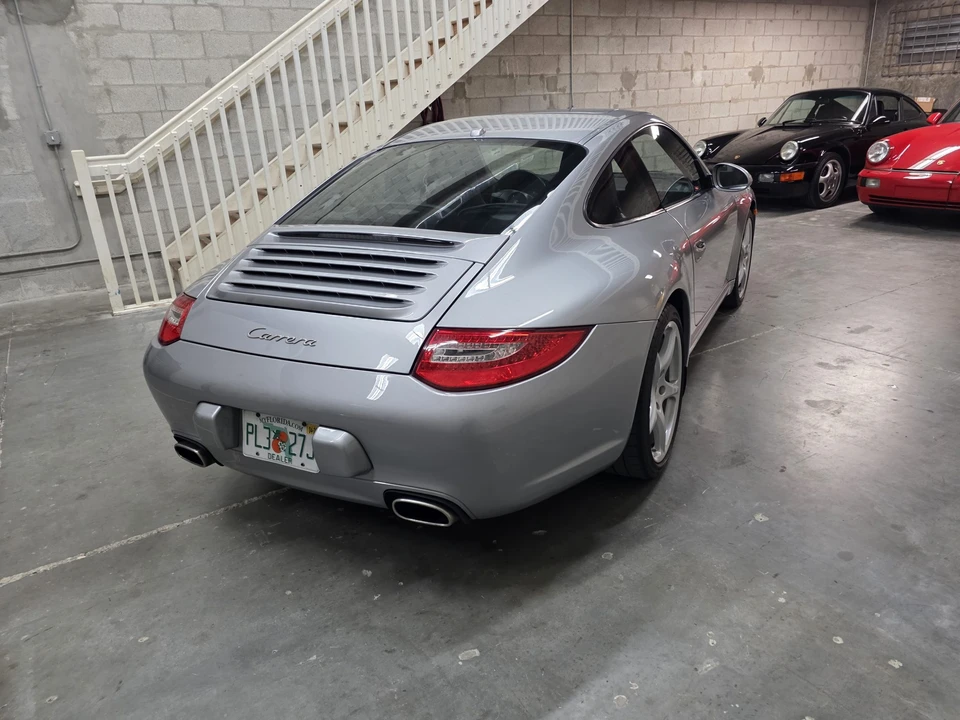 2010 Porsche 997 Carrera - Image 8 of 31