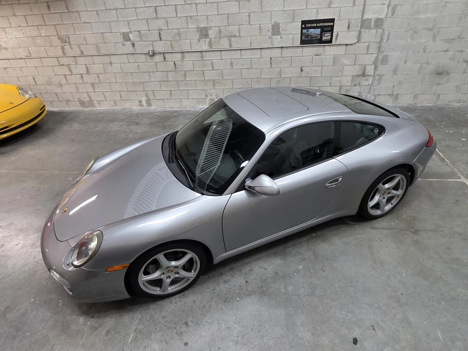 2010 Porsche 997 Carrera - Image 15 of 31