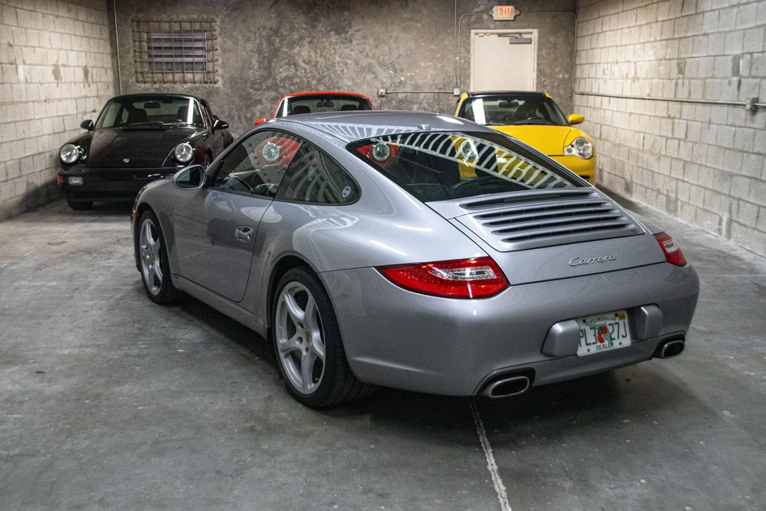 2010 Porsche 997 Carrera - Image 6 of 31