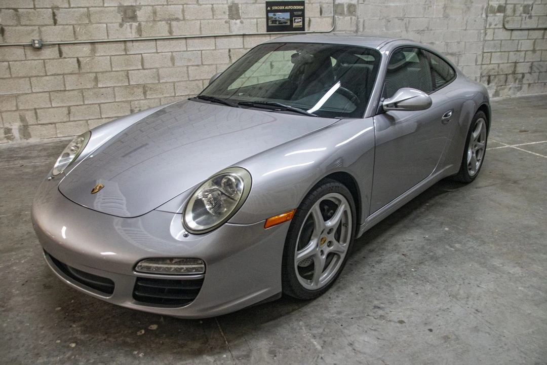 2010 Porsche 997 Carrera - Image 2 of 31