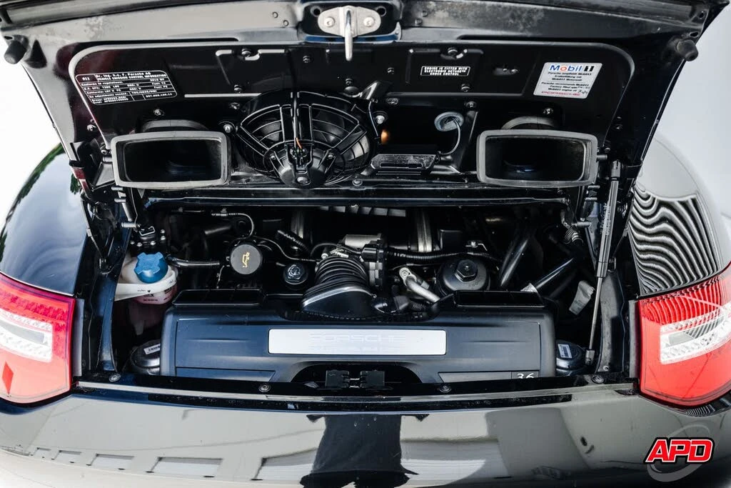 2010 Porsche 997 Carrera - Image 21 of 31