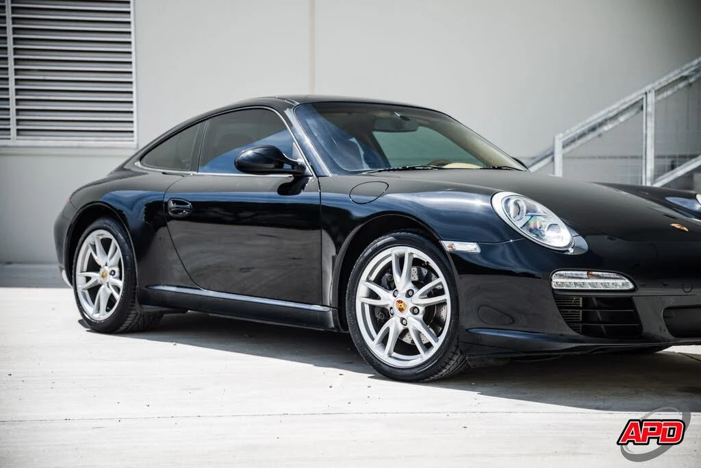 2010 Porsche 997 Carrera - Image 28 of 31
