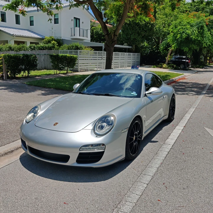 2010 Porsche 997 Carrera - Image 3 of 16