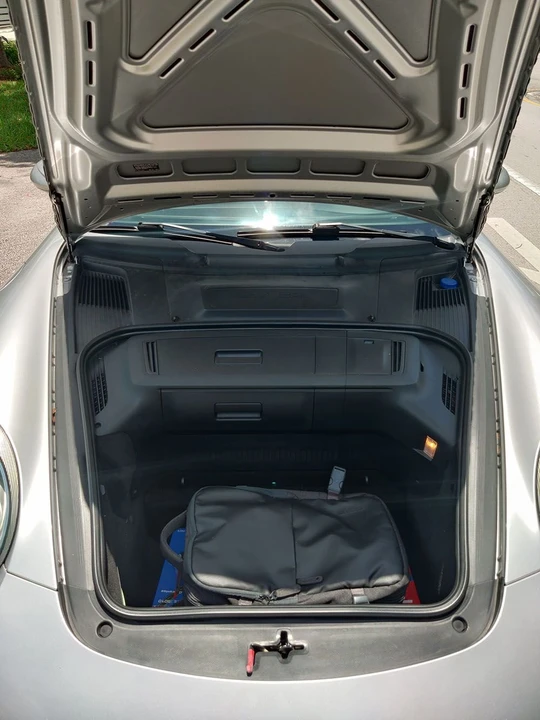 2010 Porsche 997 Carrera - Image 8 of 16