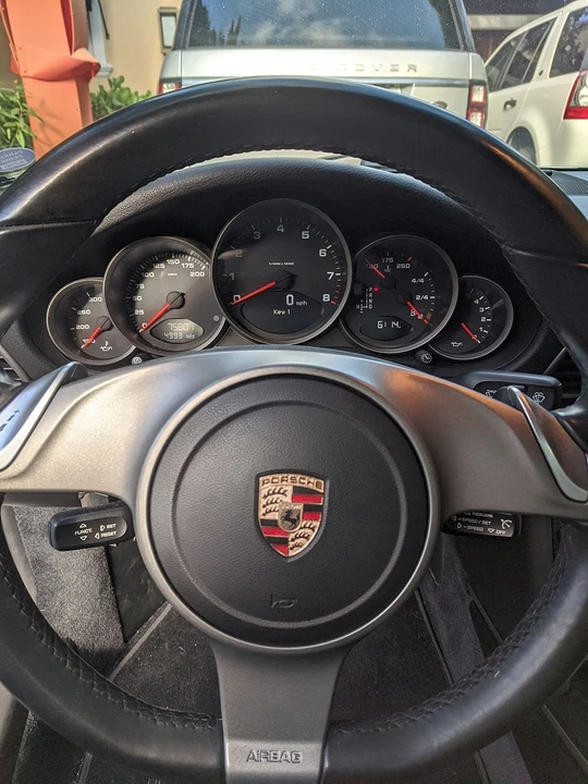 2010 Porsche 997 Carrera - Image 13 of 16