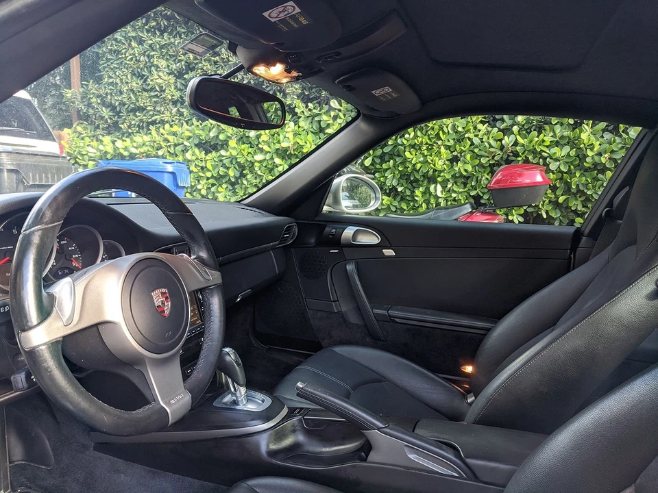 2010 Porsche 997 Carrera - Image 14 of 16