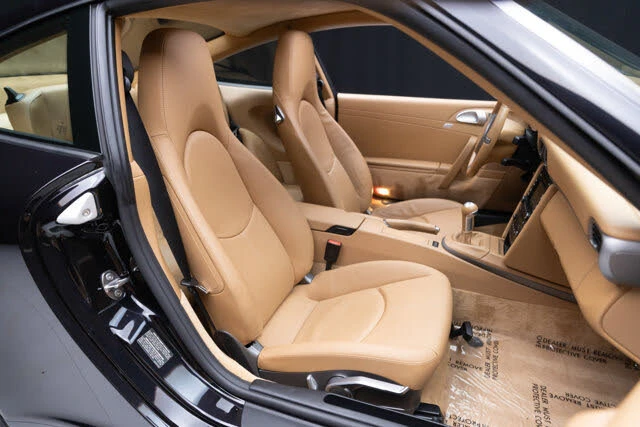 2010 Porsche 997 Carrera - Image 10 of 31