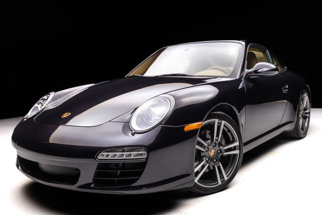 2010 Porsche 997 Carrera - Image 17 of 31
