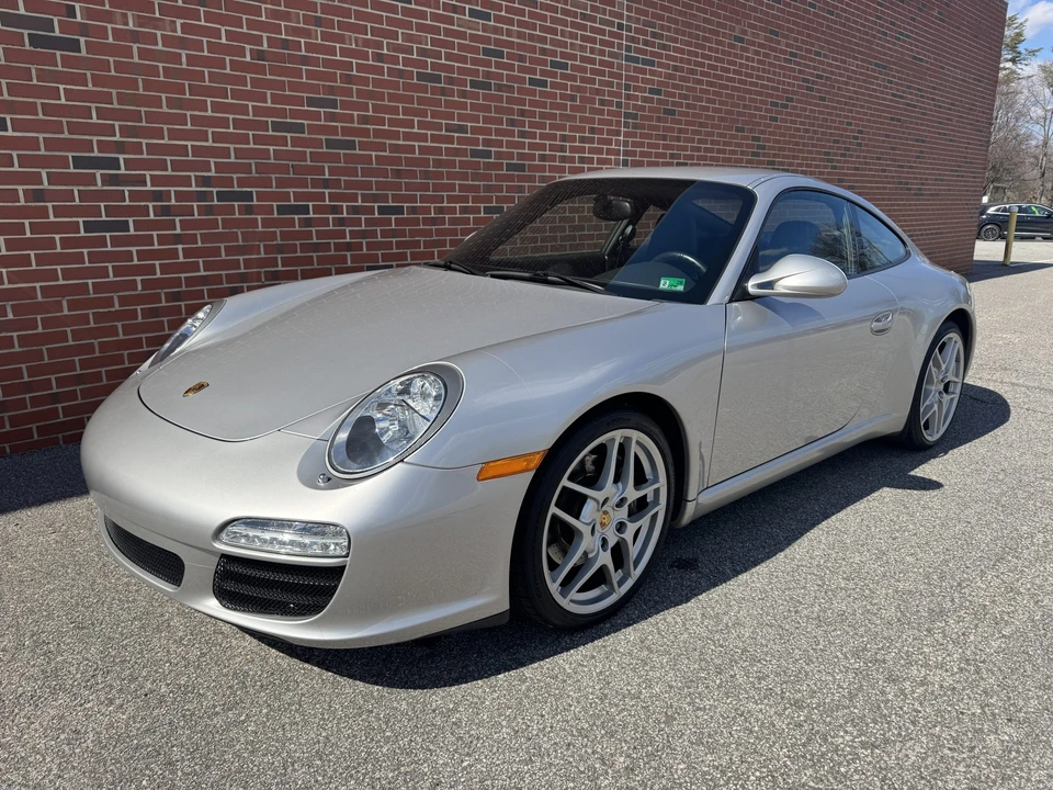 2010 Porsche 997 Carrera - Image 5 of 31