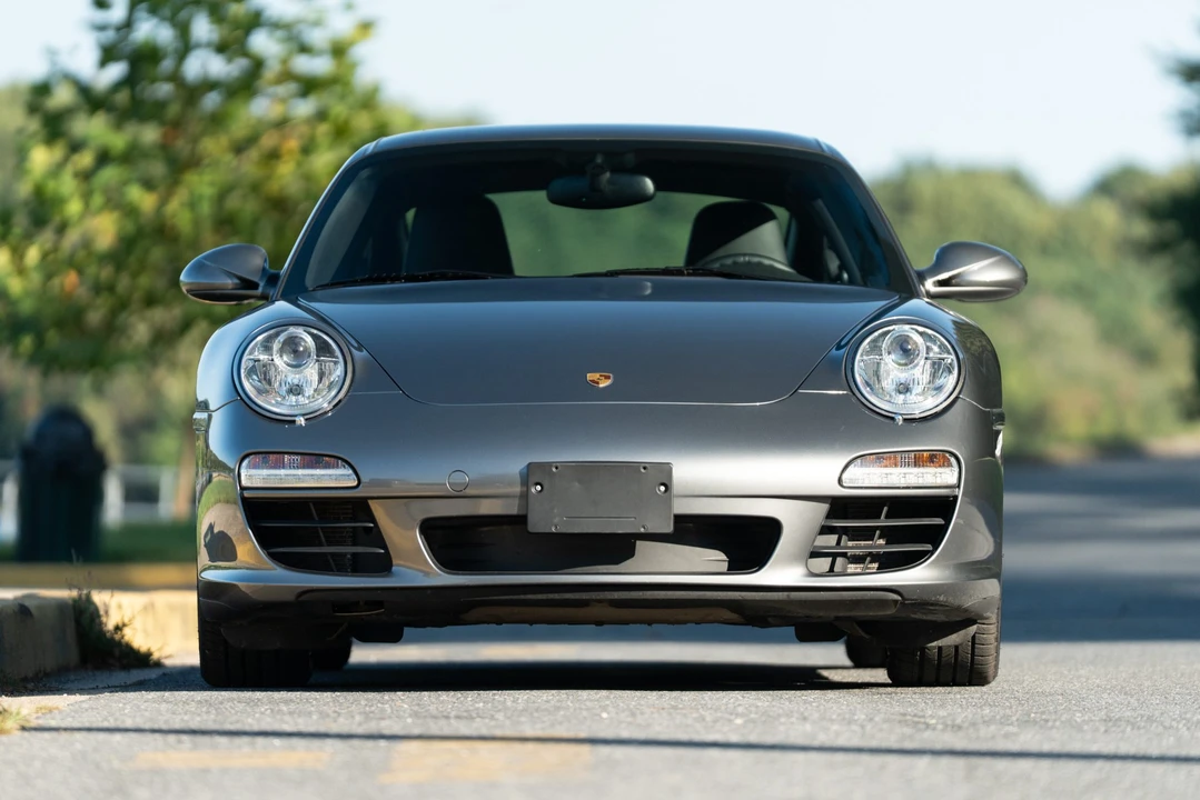 2010 Porsche 997 Carrera - Image 12 of 31