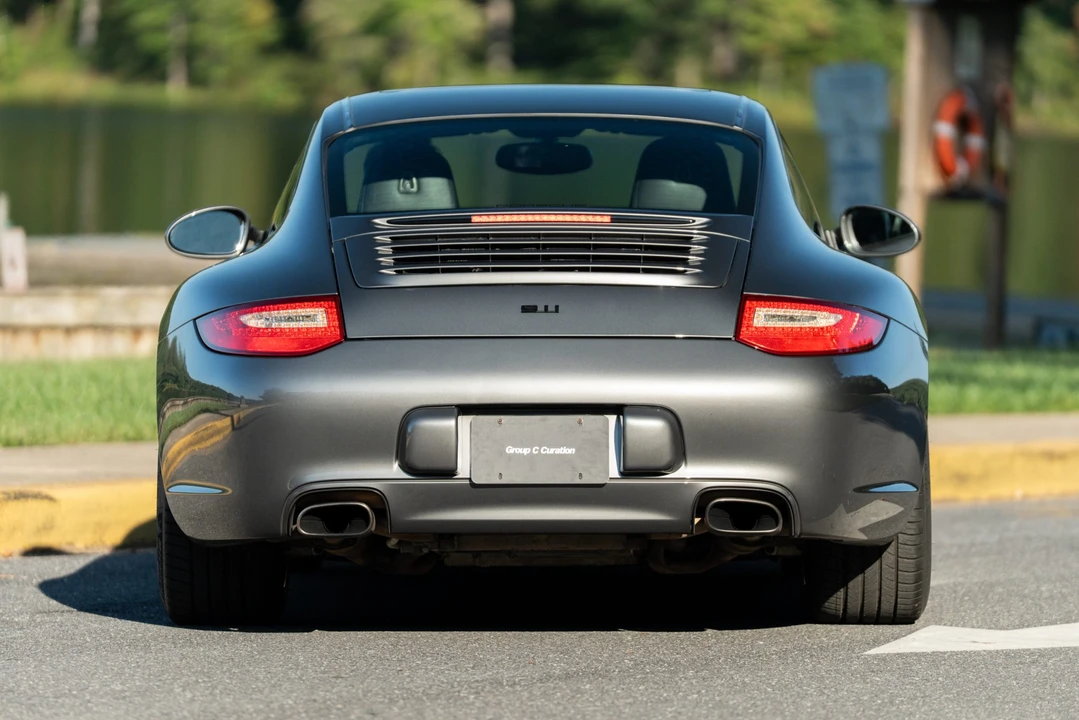 2010 Porsche 997 Carrera - Image 28 of 31