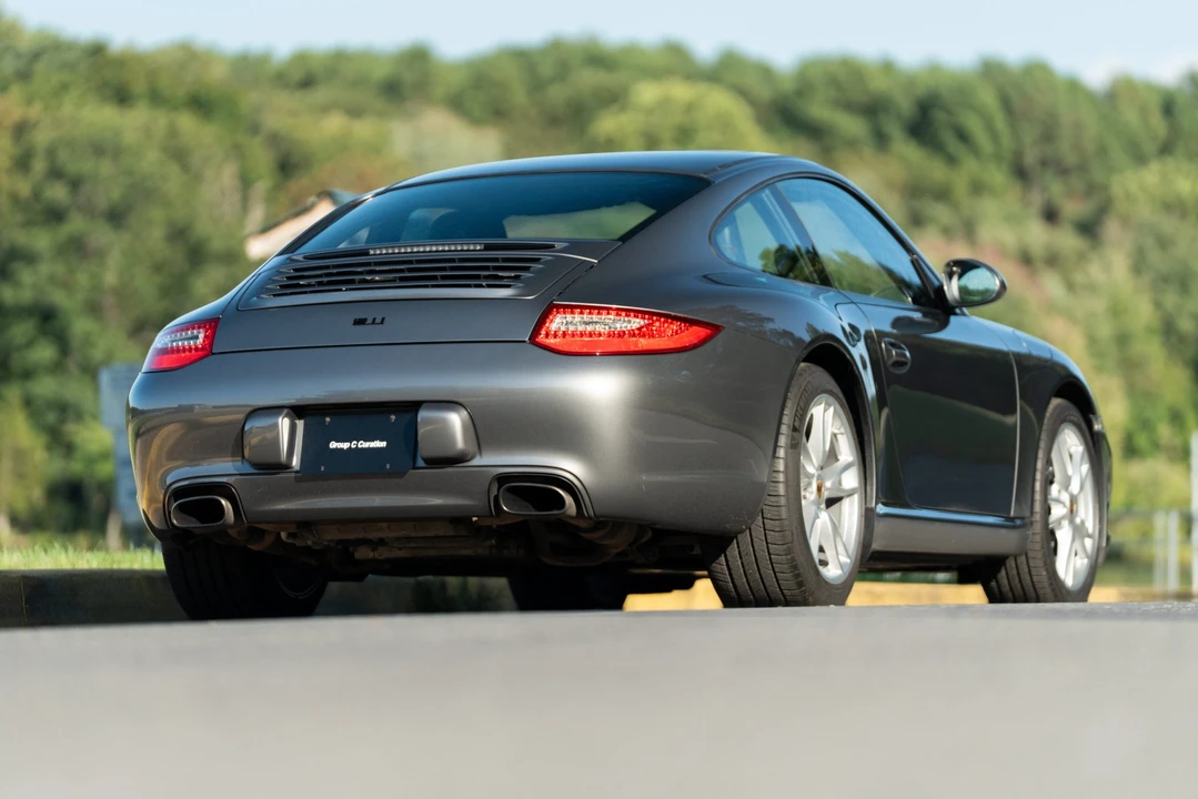 2010 Porsche 997 Carrera - Image 25 of 31