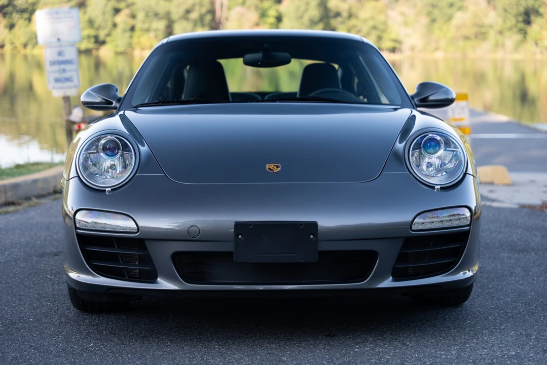 2010 Porsche 997 Carrera - Image 10 of 31