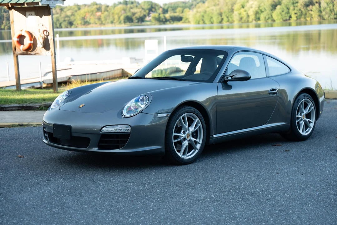 2010 Porsche 997 Carrera - Image 5 of 31